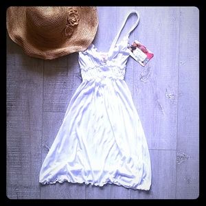 NWT White Lucy Love Dress